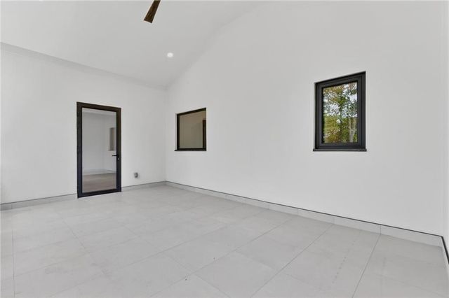 92 Whitehead Road, Sugar Hill, GA 30518