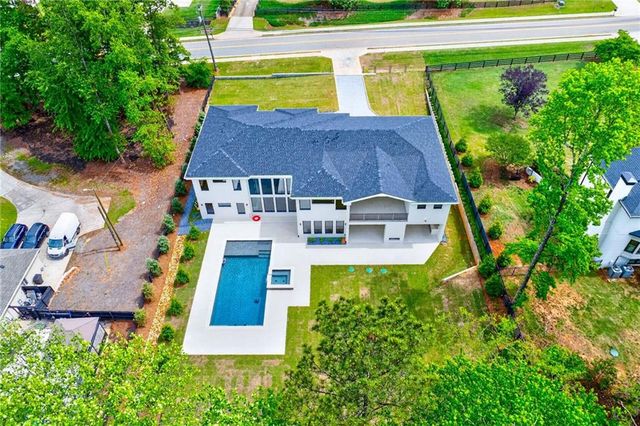 92 Whitehead Road, Sugar Hill, GA 30518
