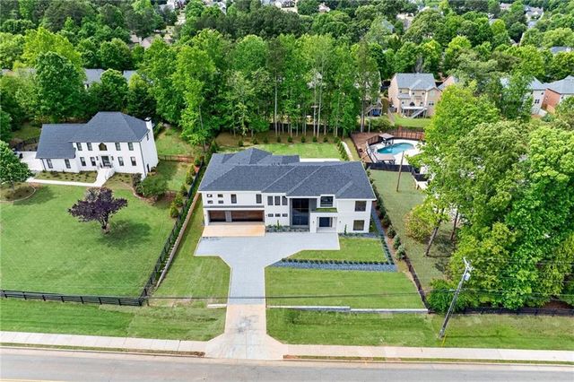 92 Whitehead Road, Sugar Hill, GA 30518