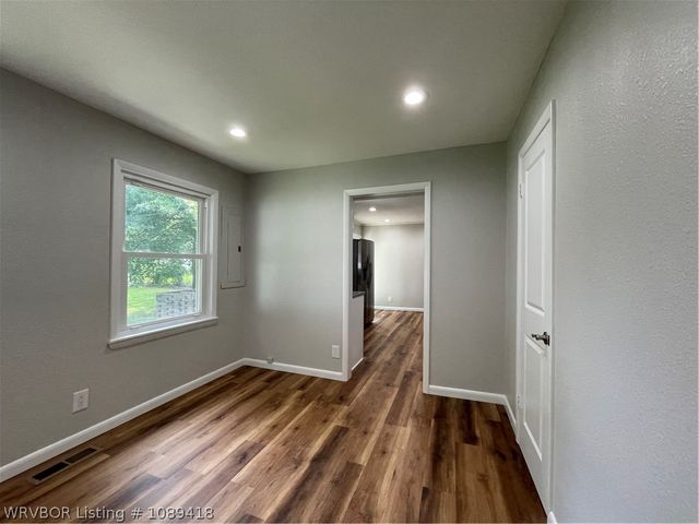 2618 S M Street, Fort Smith, AR 72901
