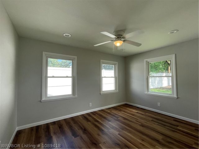 2618 S M Street, Fort Smith, AR 72901