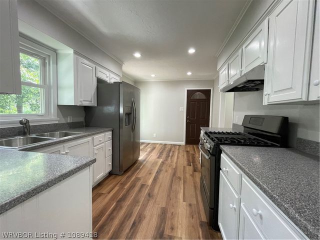 2618 S M Street, Fort Smith, AR 72901