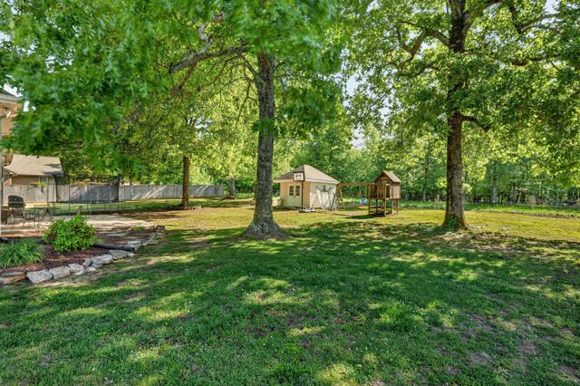 132 Ashton Cir, Fayetteville, TN 37334