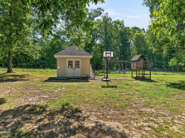 132 Ashton Cir, Fayetteville, TN 37334