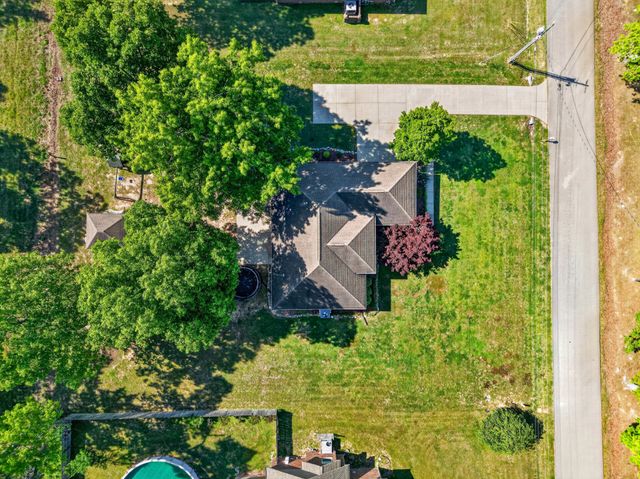 132 Ashton Cir, Fayetteville, TN 37334