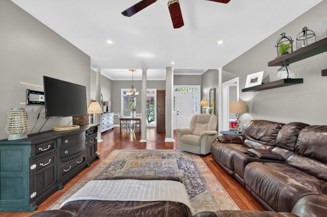 132 Ashton Cir, Fayetteville, TN 37334
