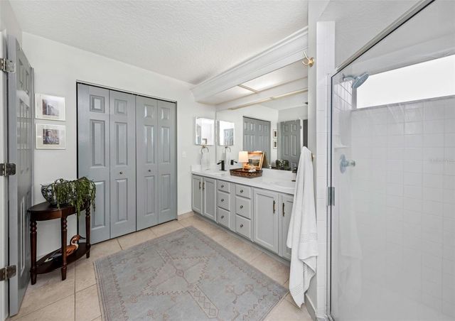 4604 PURPLE TIGER COURT, Lutz, FL 33558