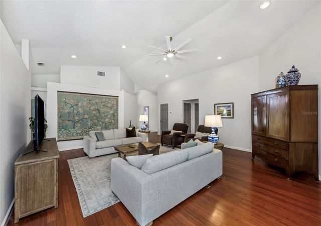 4604 PURPLE TIGER COURT, Lutz, FL 33558