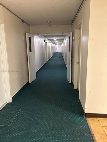 1225 NE 124th Street 27A, North Miami, FL 33161