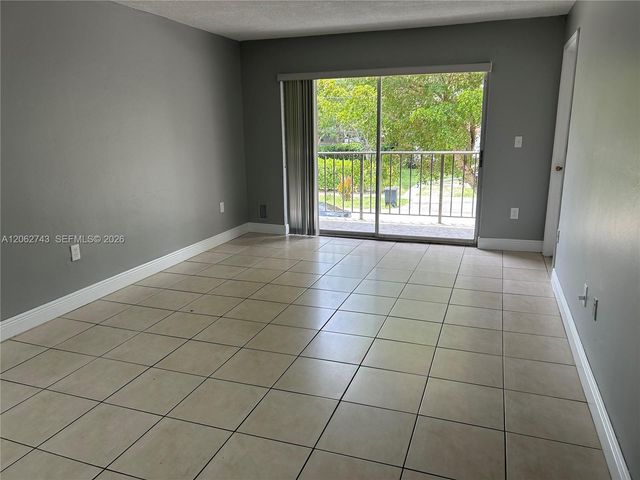 1225 NE 124th Street 27A, North Miami, FL 33161