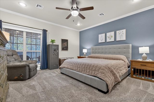 2409 Gary Avenue, Bartlesville, OK 74006