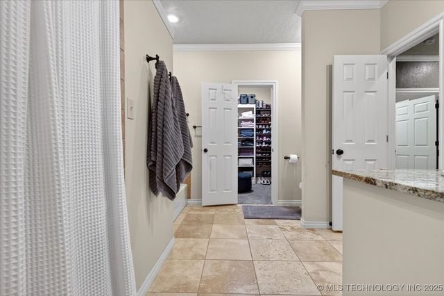 2409 Gary Avenue, Bartlesville, OK 74006