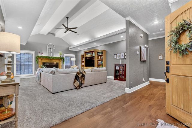 2409 Gary Avenue, Bartlesville, OK 74006