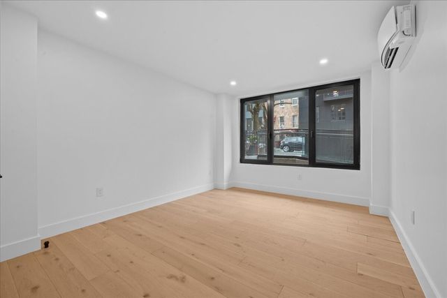 107 SCHAEFER Street GA, New York City, NY 11207