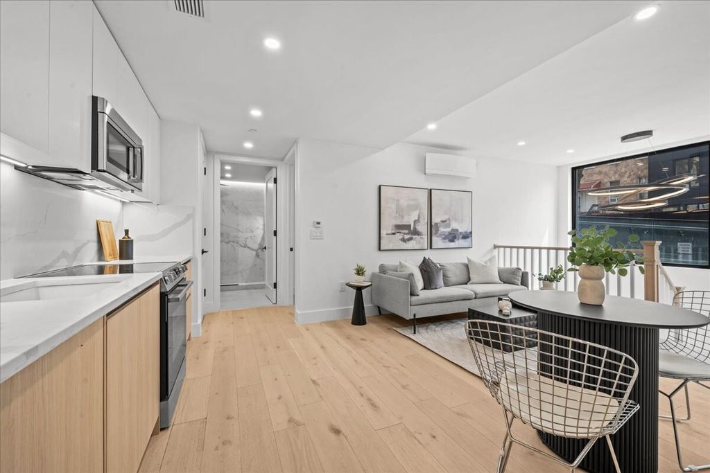 107 SCHAEFER Street GA, New York City, NY 11207