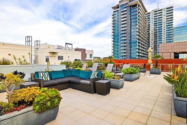 1431 Pacific Highway 519, San Diego, CA 92101