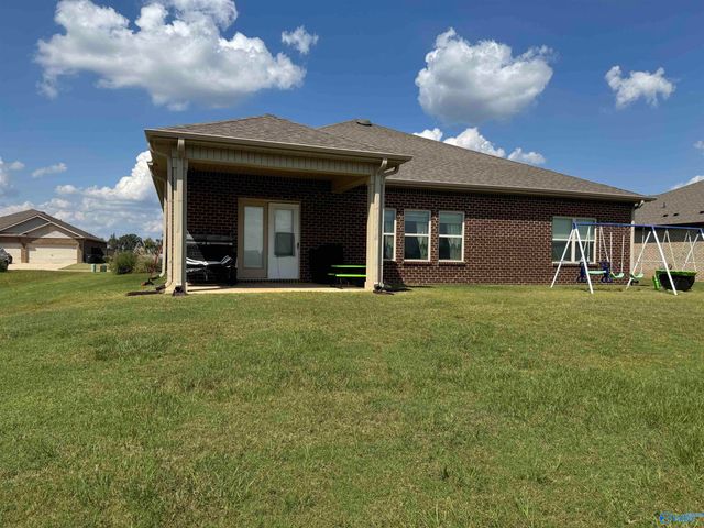 124 Blackburn Trace, Huntsville, AL 35811