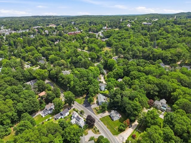 82 Central St., Andover, MA 01810