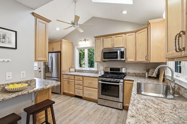 82 Central St., Andover, MA 01810