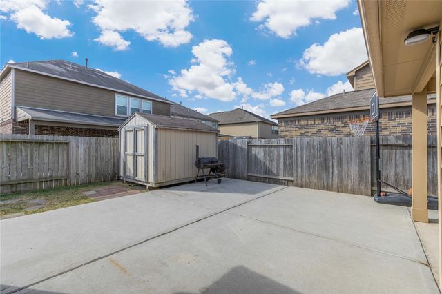 14726 Meadow Acre Trail, Houston, TX 77049