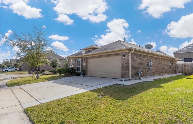 14726 Meadow Acre Trail, Houston, TX 77049