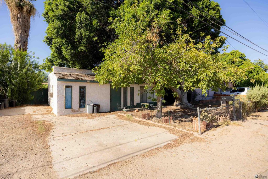 2615 W 4 ST, Yuma, AZ 85365