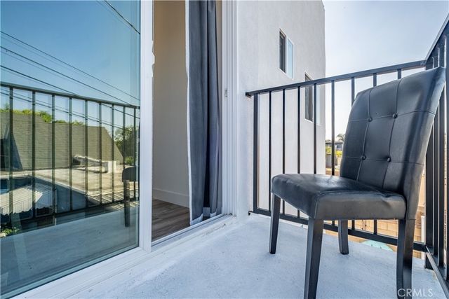 8326 Byrd Avenue, Inglewood, CA 90035