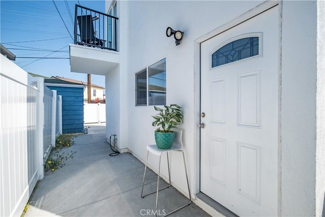8326 Byrd Avenue, Inglewood, CA 90035
