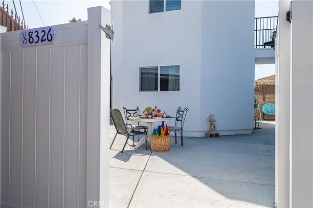 8326 Byrd Avenue, Inglewood, CA 90035