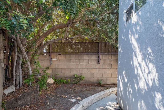 8326 Byrd Avenue, Inglewood, CA 90035