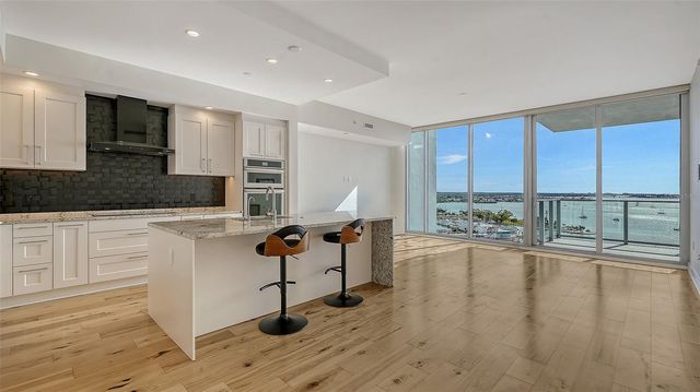 1155 N GULFSTREAM AVENUE 1506, Sarasota, FL 34236