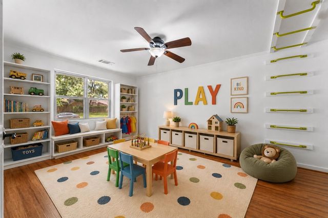 3022 Greenhaven Lane, Houston, TX 77092