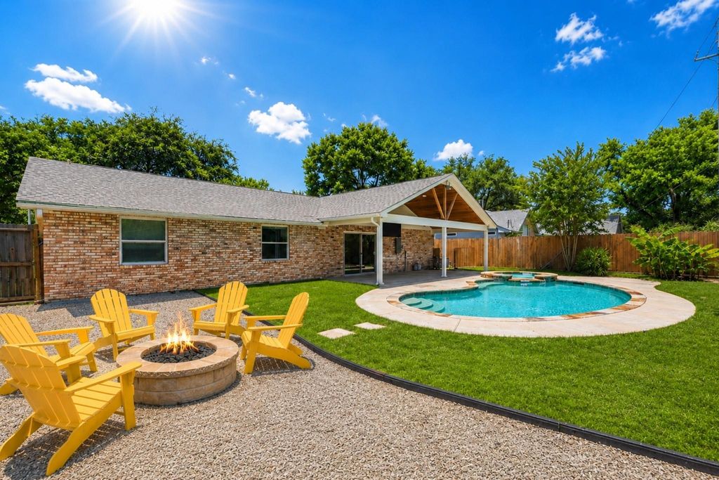 3022 Greenhaven Lane, Houston, TX 77092