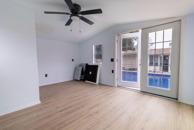 300 NW Victoria Avenue, Fort Walton Beach, FL 32548