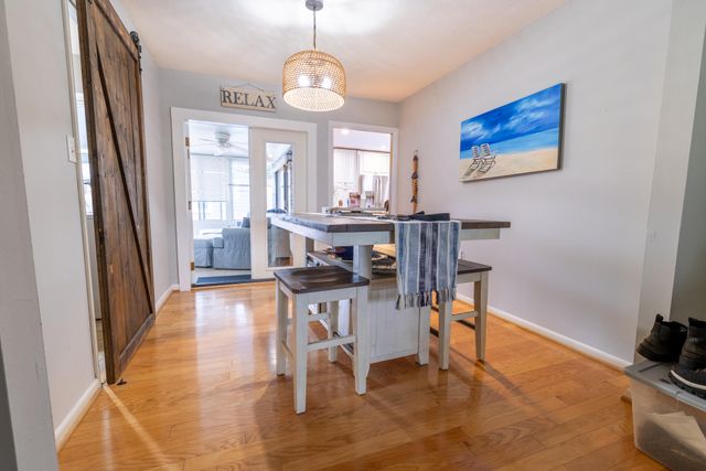 300 NW Victoria Avenue, Fort Walton Beach, FL 32548