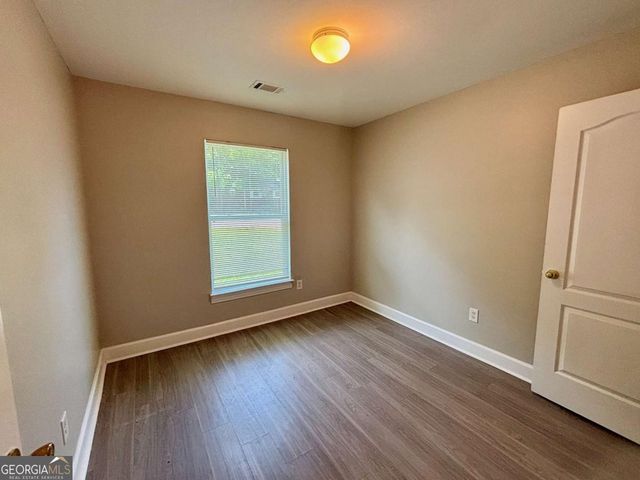 2595 Elliott Street NW, Atlanta, GA 30318
