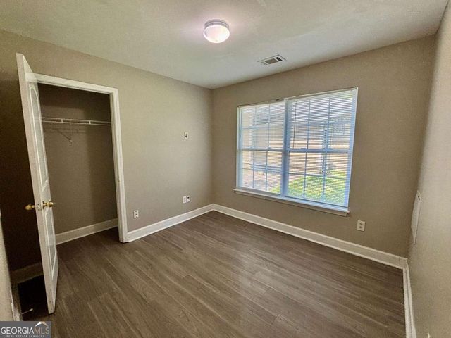 2595 Elliott Street NW, Atlanta, GA 30318