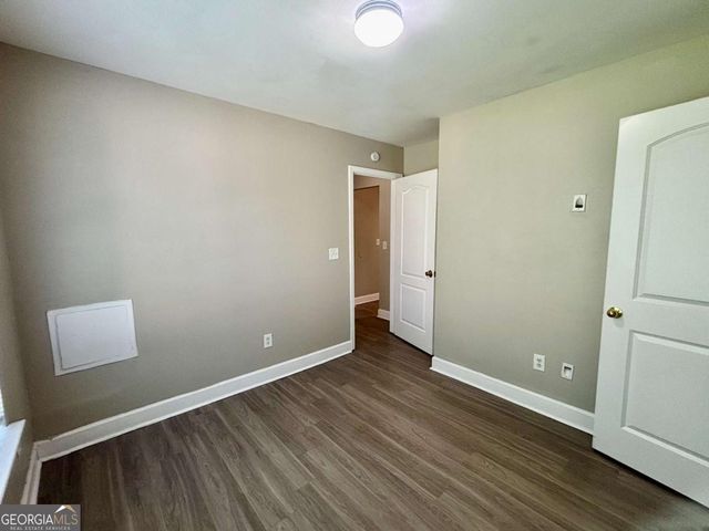 2595 Elliott Street NW, Atlanta, GA 30318