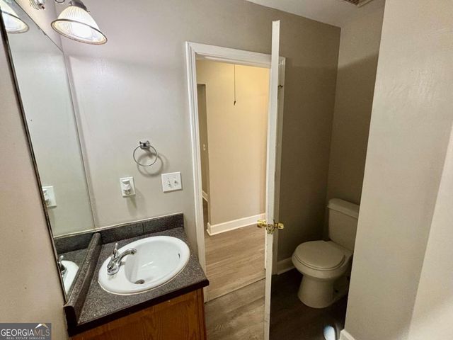 2595 Elliott Street NW, Atlanta, GA 30318