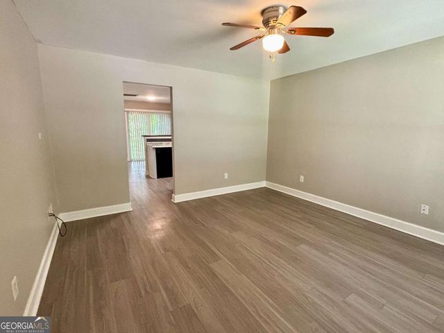 2595 Elliott Street NW, Atlanta, GA 30318