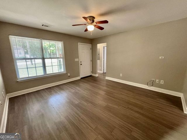 2595 Elliott Street NW, Atlanta, GA 30318
