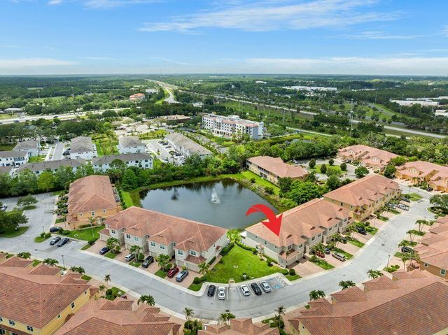 626 SW Glen Crest Way, Stuart, FL 34997