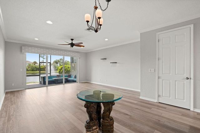 626 SW Glen Crest Way, Stuart, FL 34997