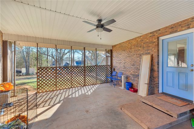 402 Devon Way, Anderson, SC 29621