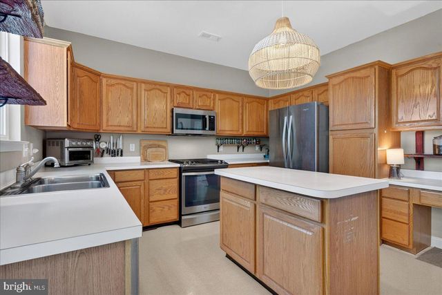 117 RALEIGH RD, Schwenksville, PA 19473