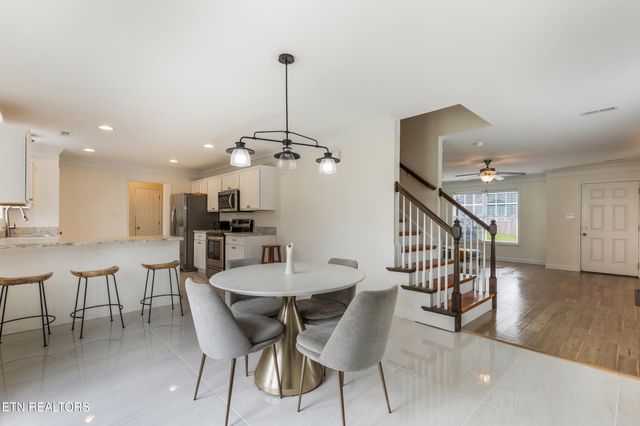 2742 Lucky Leaf Lane, Knoxville, TN 37924