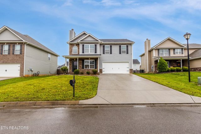 2742 Lucky Leaf Lane, Knoxville, TN 37924