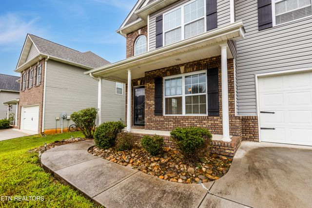 2742 Lucky Leaf Lane, Knoxville, TN 37924