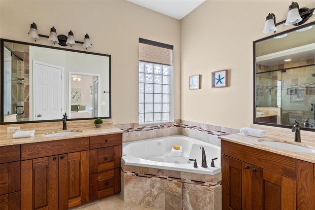 905 TORREY PINE DRIVE, Winter Springs, FL 32708