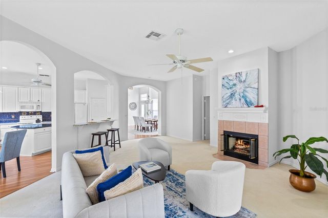 905 TORREY PINE DRIVE, Winter Springs, FL 32708